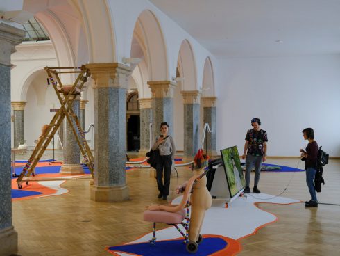 interaktive Installation mit Besucher*innen.